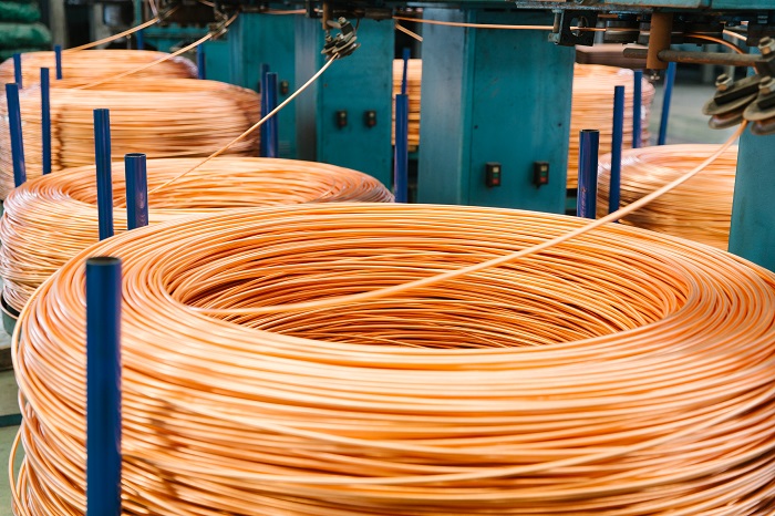 Giá đồng lên cao nhất 2 trong tháng, nhôm giảm